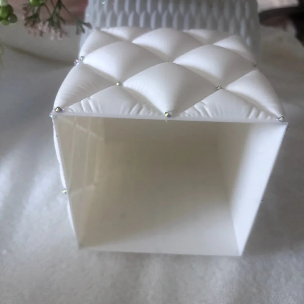 White Quilted Rhinestone Tissue Box Cover. Elegant Home Bath Accessory- 3D print
